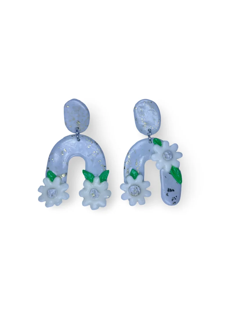 Pendientes flamenca blancos margaritas